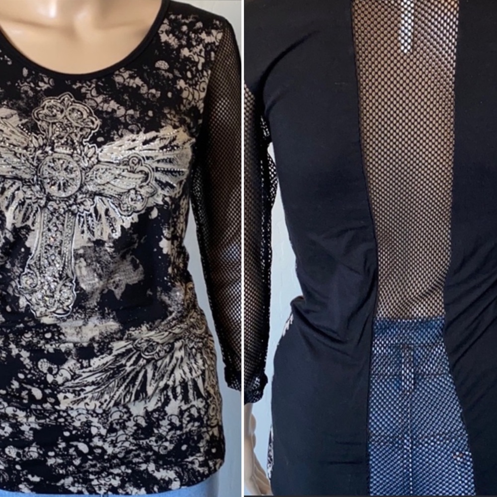 J&K Fishnet 3/4 Sleeve Tunic Top